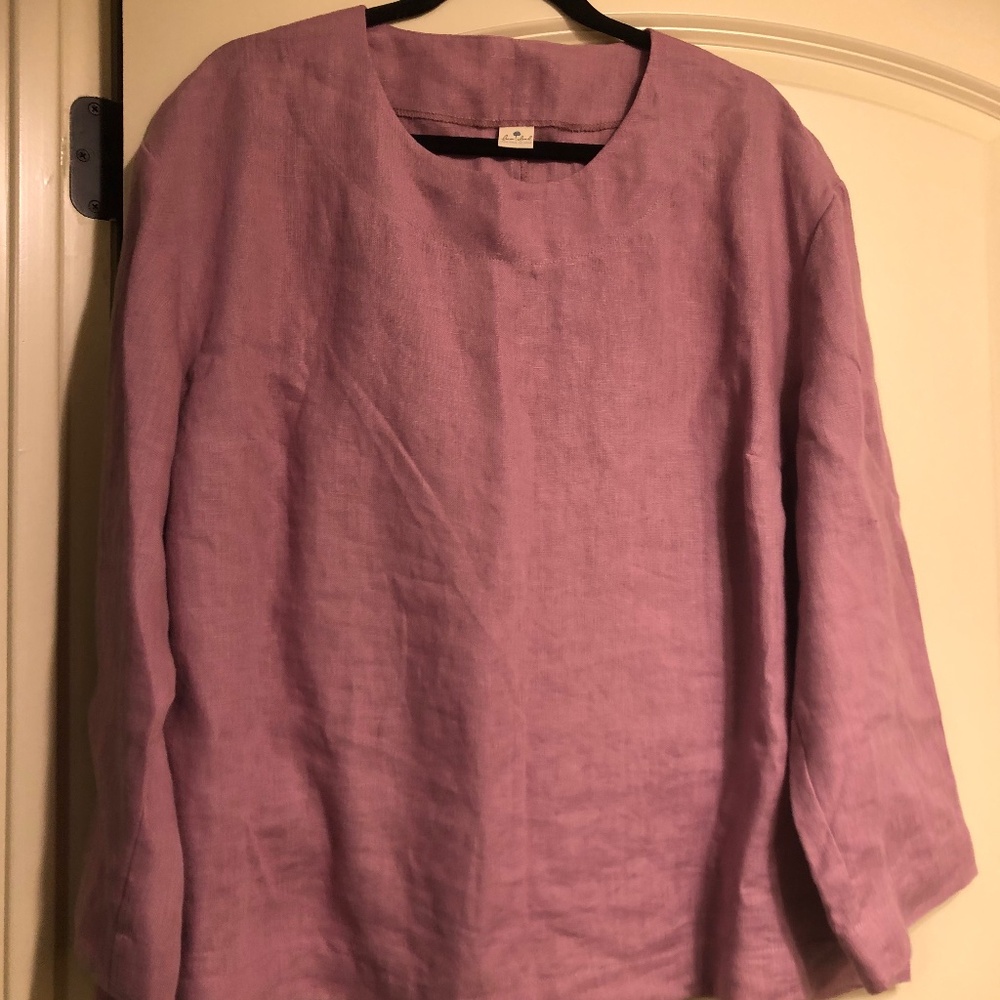 European Linen top 2x